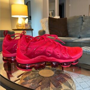 Nike Air Vapormax Plus, Red
